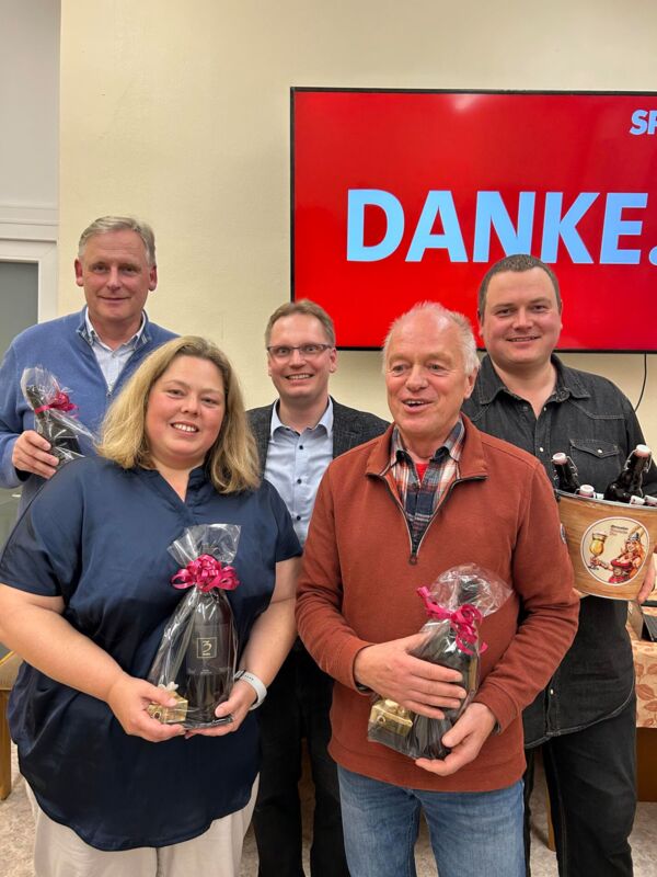 Cord Brüning, Ilka Kottmann, Dr. Dennis Maelzer, Wolfgang Schriegel, Steven Wodtke (v.l.n.r.)